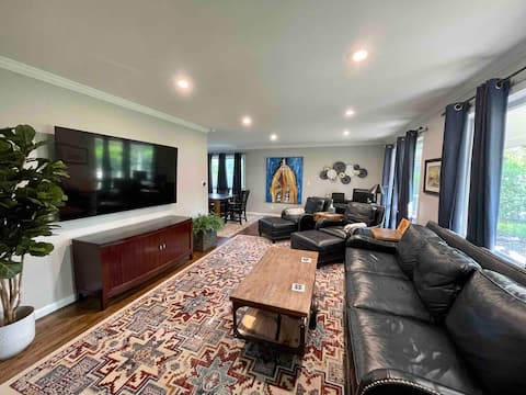 Notre Dame Entertaining Home- Short Walk to Campus