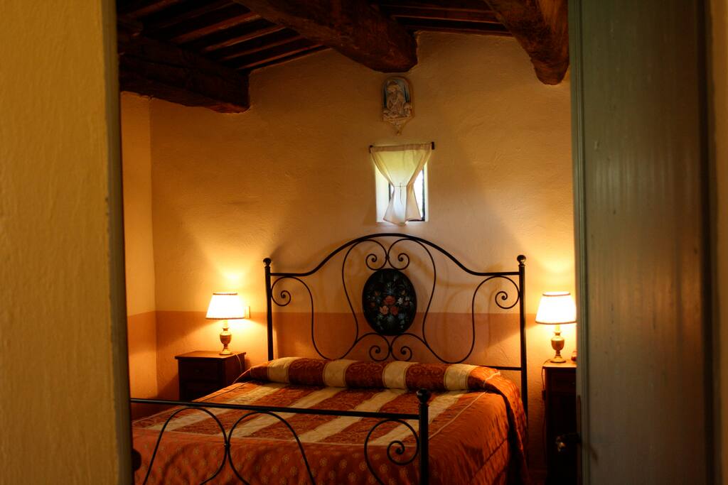 Bedroom Gostino