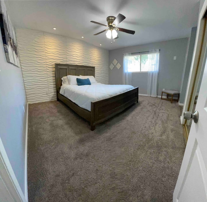 Cal King Bed Master Bedroom 