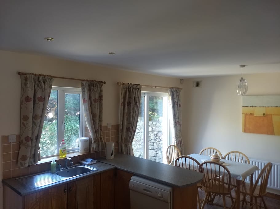 Kitchen/ Dining Area