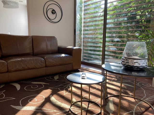 Increíble departamento alberca gimnasio 4 personas