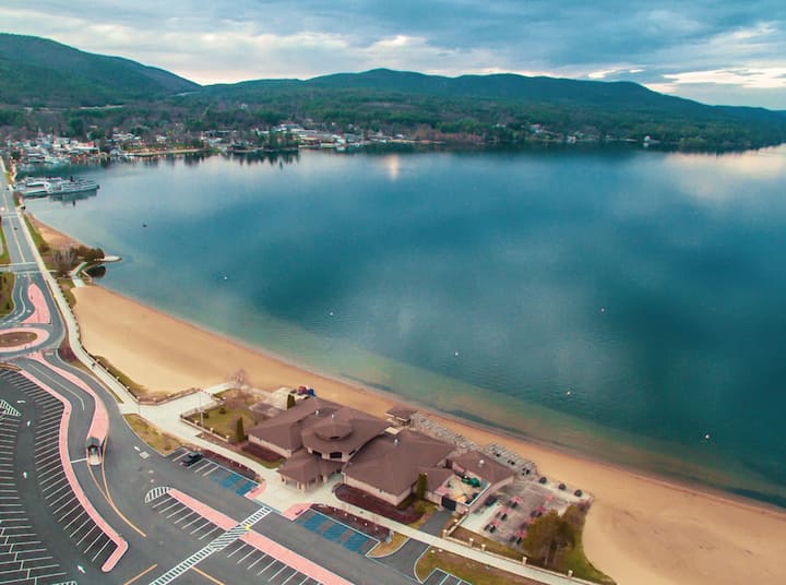 11 Best PetFriendly Hotels In Lake New York Trip101