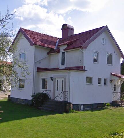 Bed & Breakfast in a 105 years old house.