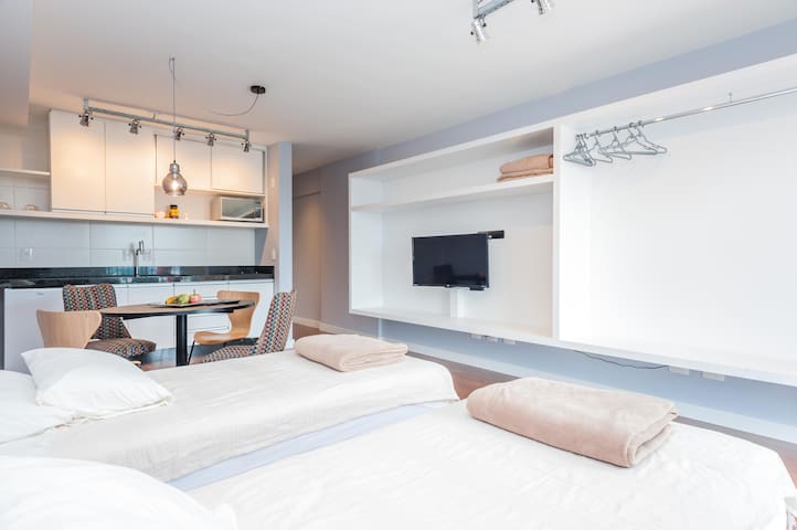 New Modern Studio Flat at the Heart of Curitiba