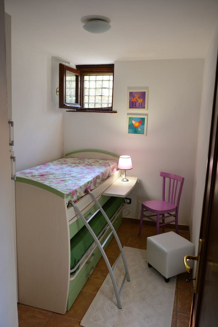 habitación con literas