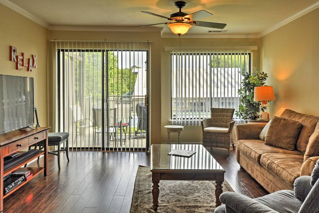 Relax and watch your favorite shows on the flat screen TV.