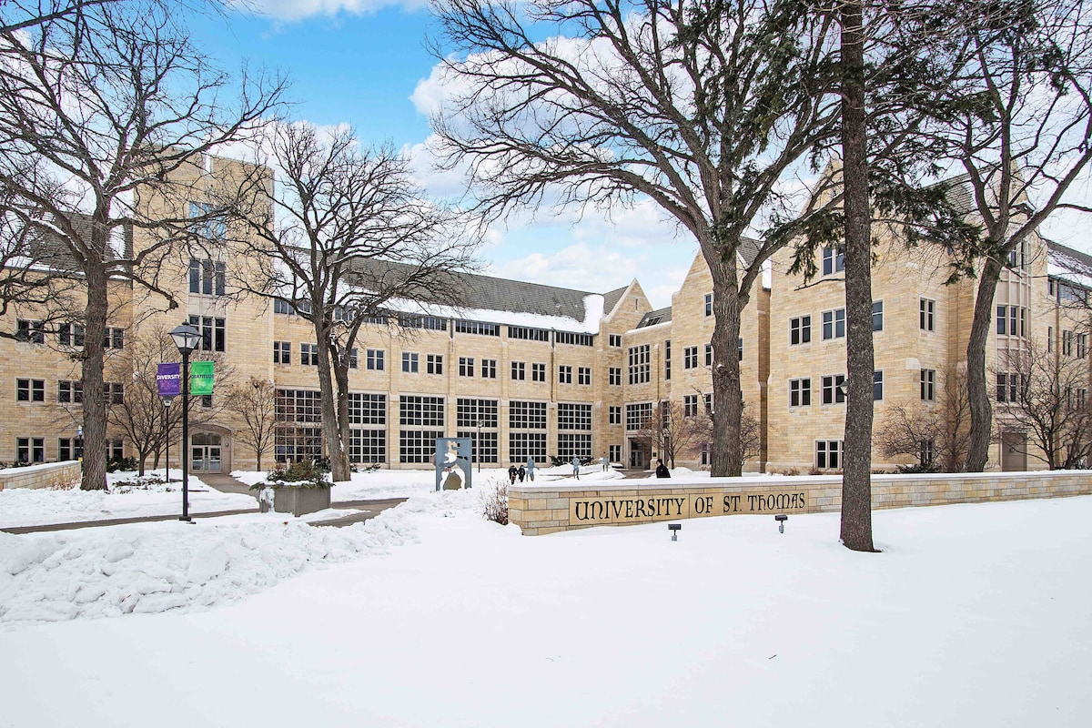 Macalester House