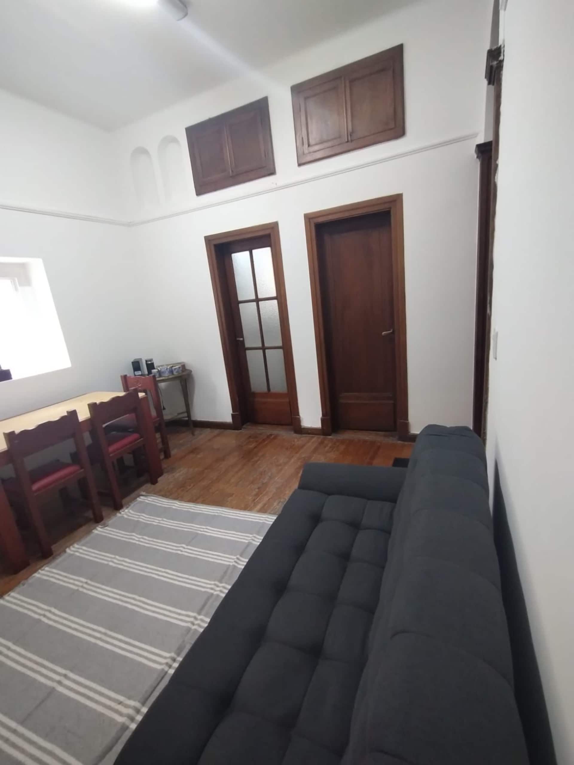 Apartment in Monserrat