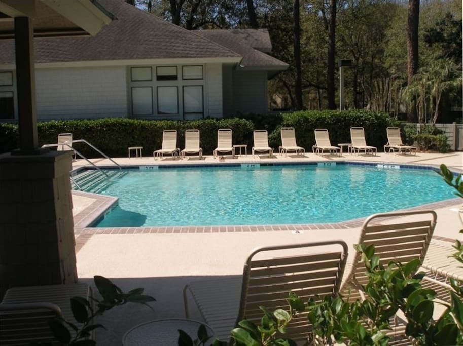 Pool for Center Court