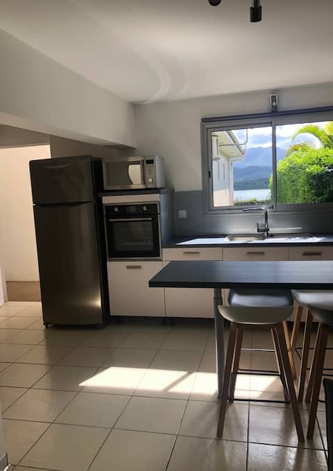 Quiet & comfortable sea view studio