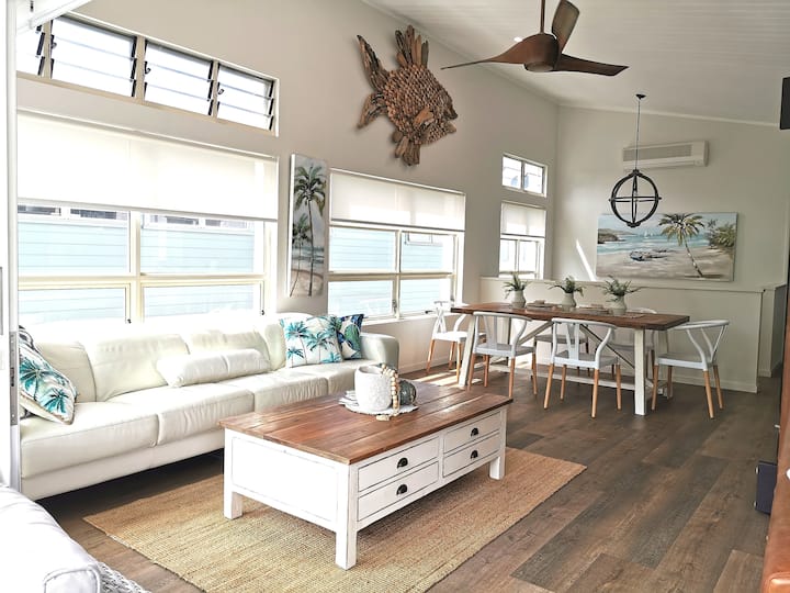 Maleny Holiday rentals with a fireplace Queensland, Australia Airbnb