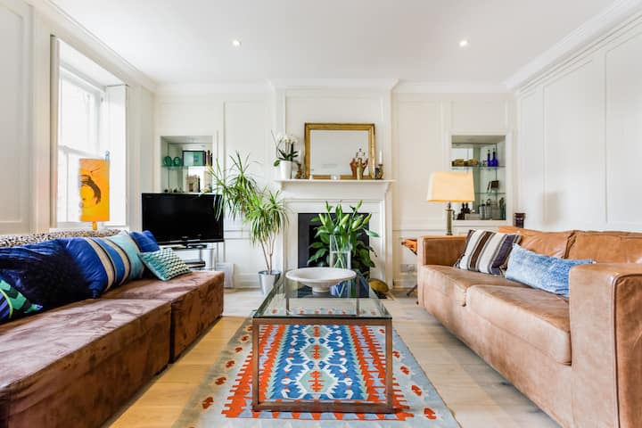 Bright, Renovated Georgian Home in Chelsea