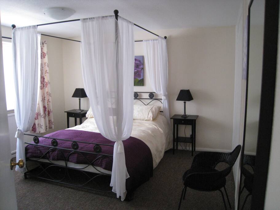 Purple Room