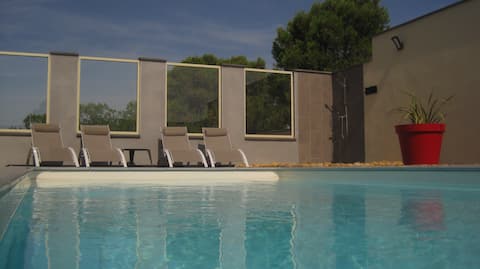 Villa 4 personnes avec piscine Privée au calme