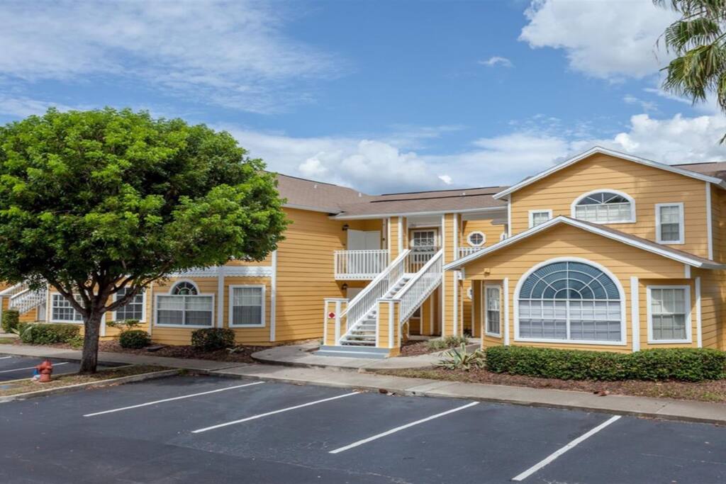 Sweet Home Vacation Disney Rentals Vacation Homes Florida Orlando Villas At Island Club Lindfields