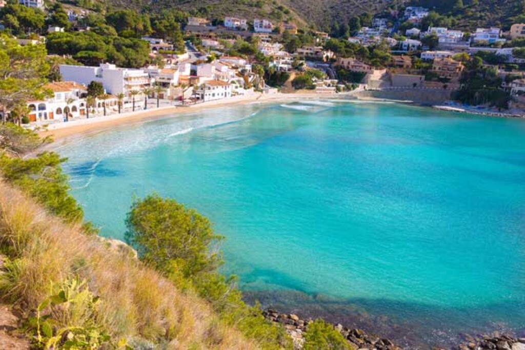 El Portet, the beach is 500mt from House