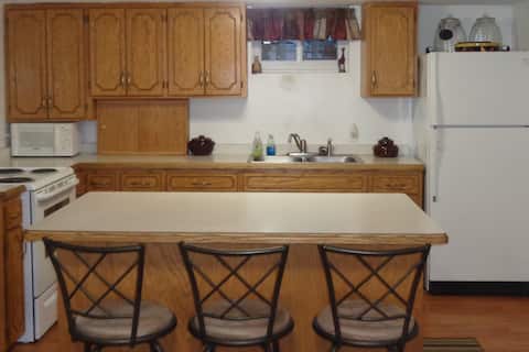 Centrally located, close to everything.