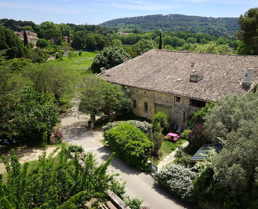 Maison où se situe l'appartement, au bout d'une impasse