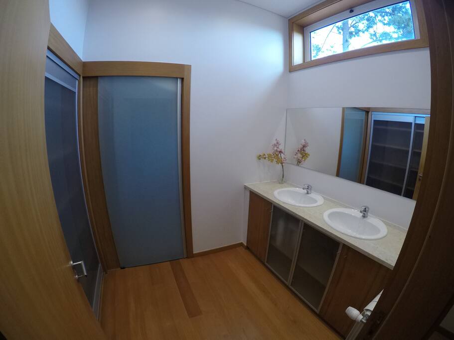 Private Bathroom
Comfort Zone