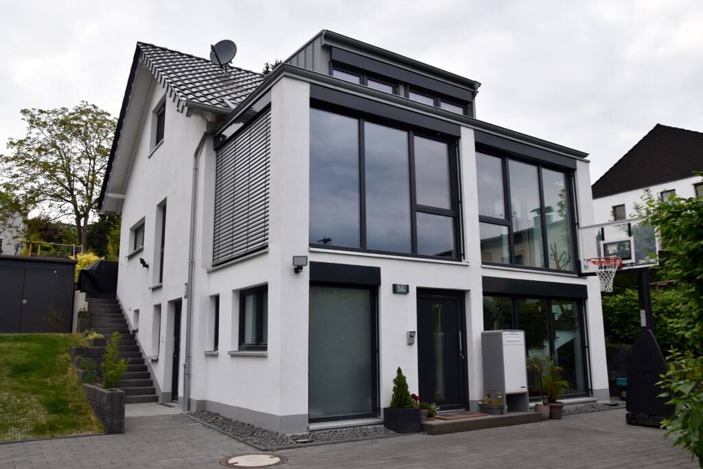 Your Home Away - 본(Bonn)의 아파트에서 살아보기, Nordrhein-Westfalen, 독일