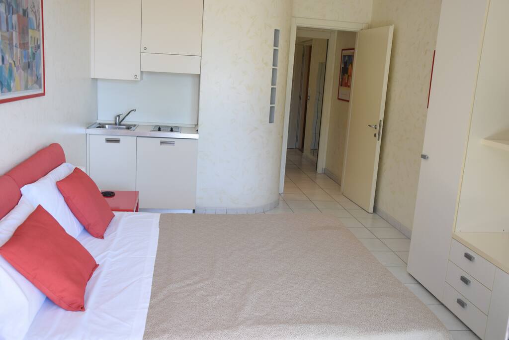 Kitchenette