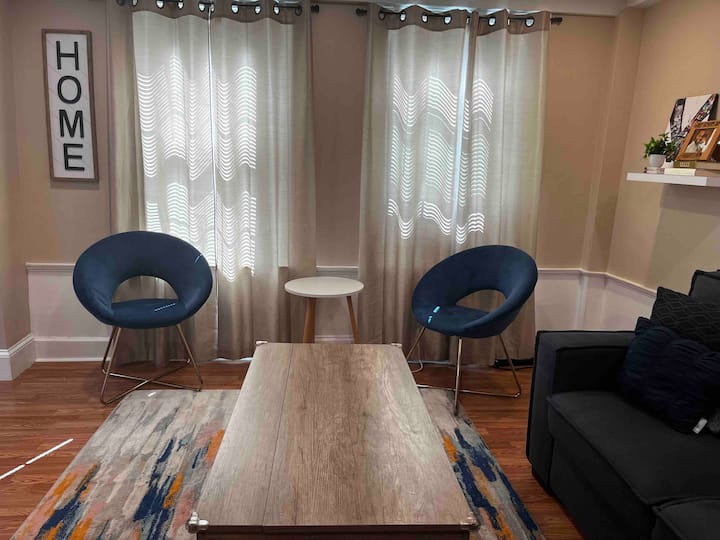 Private Space In A Humble Abode - 1br/shared Bath - Hull, MA