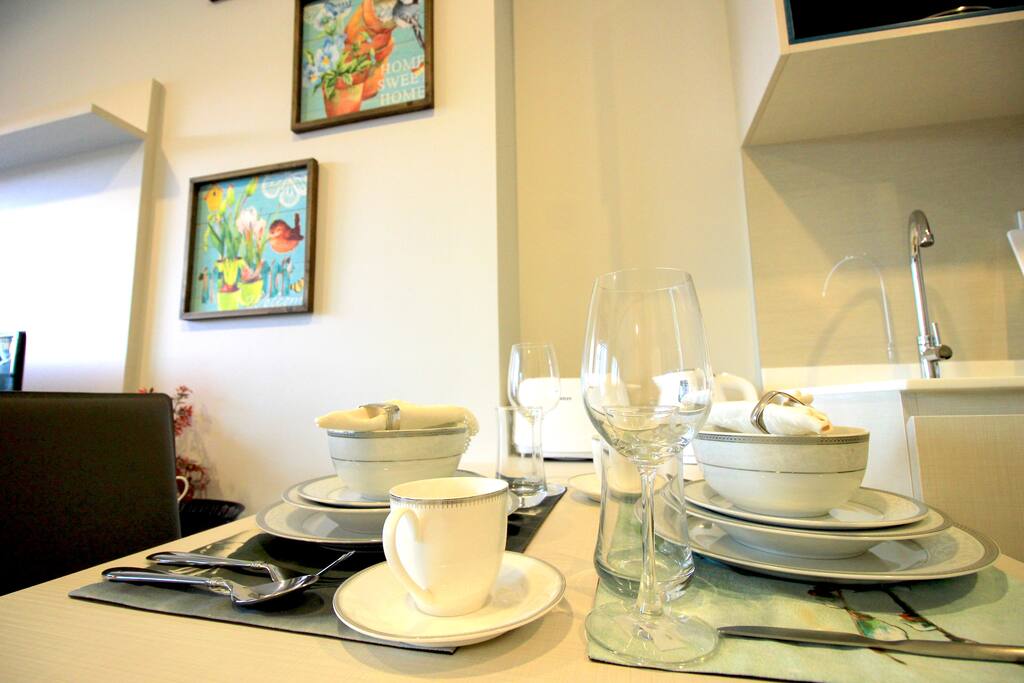 dinning table