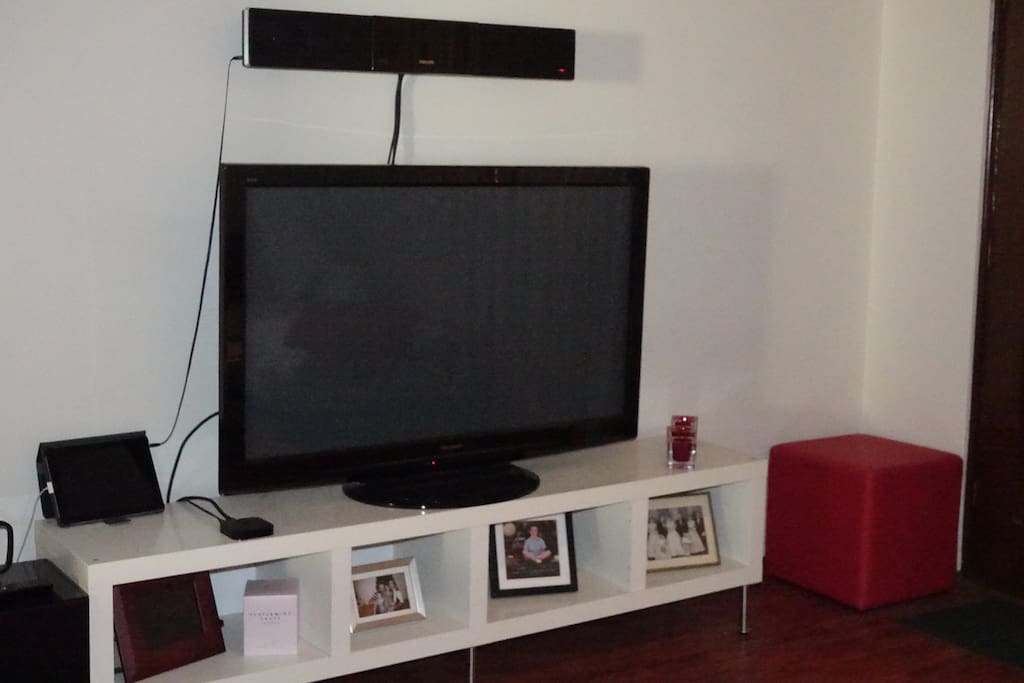 50inch Plasma, sound bar and Apple TV.