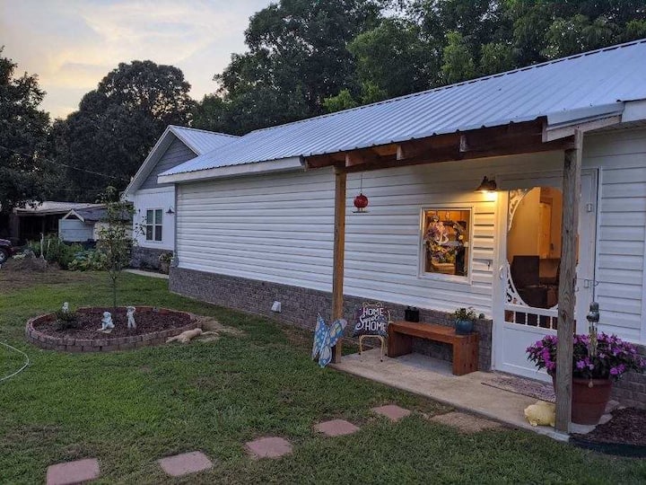 Lewis Smith Lake Vacation Rentals & Homes Alabama, United States Airbnb