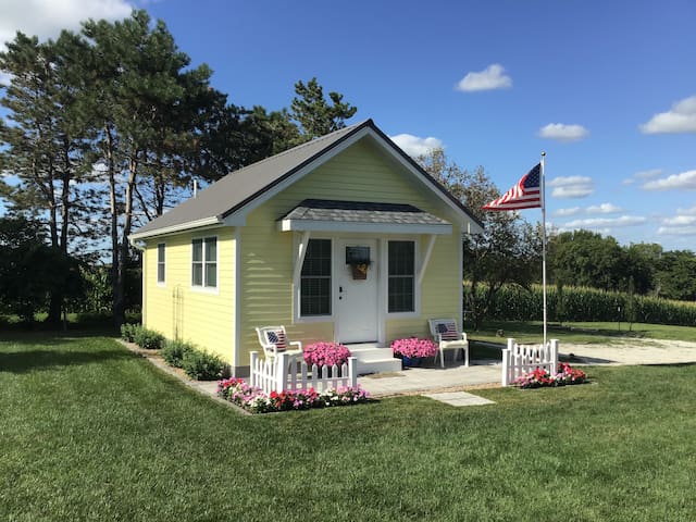 Airbnb Seneca Vacation Rentals Places To Stay Kansas