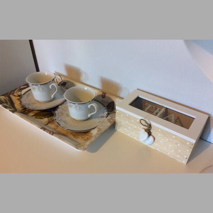 set per la preparazione di tisane