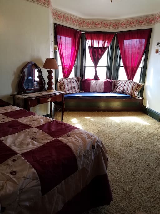 Upstairs queen bed