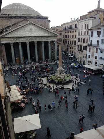 Pantheon Square amazing sight