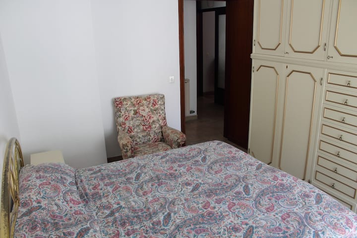 Spálňa s balkónom, dvojposteľová izba s balkónom