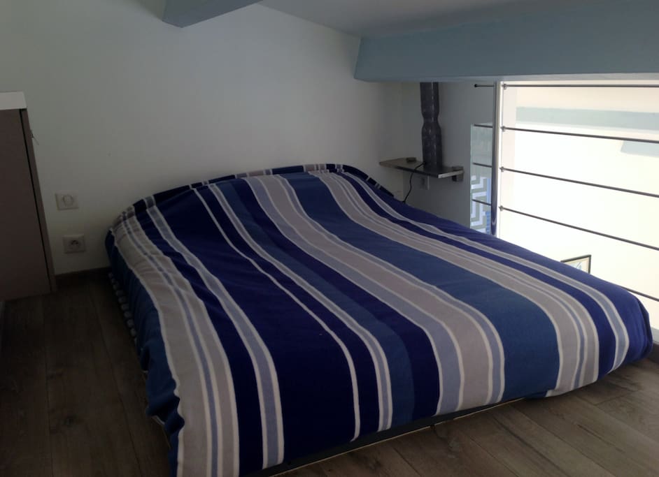 le couchage dans la mezzanine