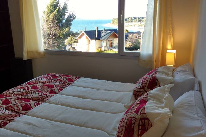 Departamento con vista al lago. Wifi, Netflix, DTV