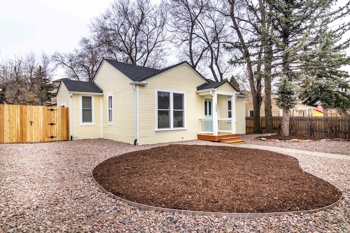 Home With Mountain Views - Colorado