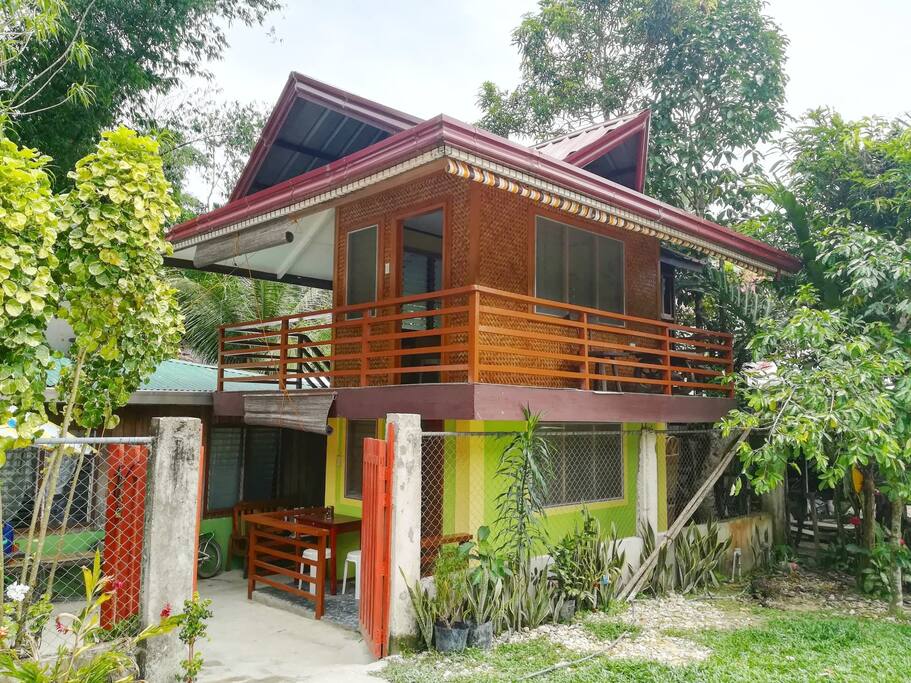 Welcome to La Casita, our tiny house hidden among the trees!