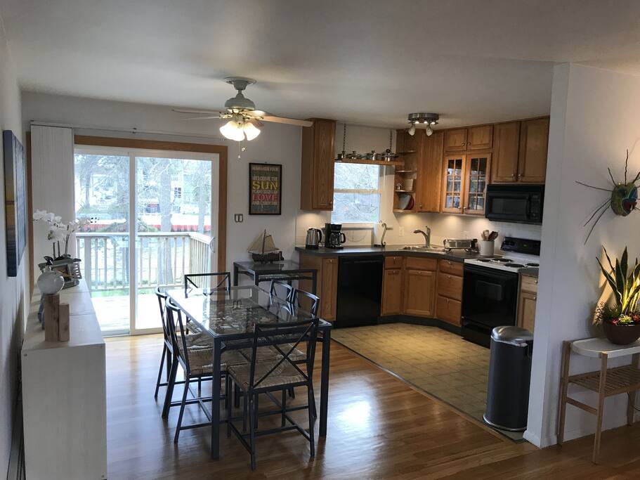 Kitchen, Dinning, and Deck