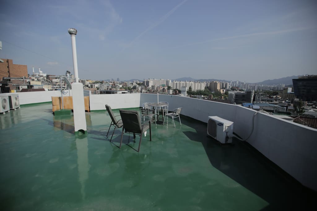 The rooftop is a great place to celebrate summer in Seoul. Ask about the availability of our barbecue grill!