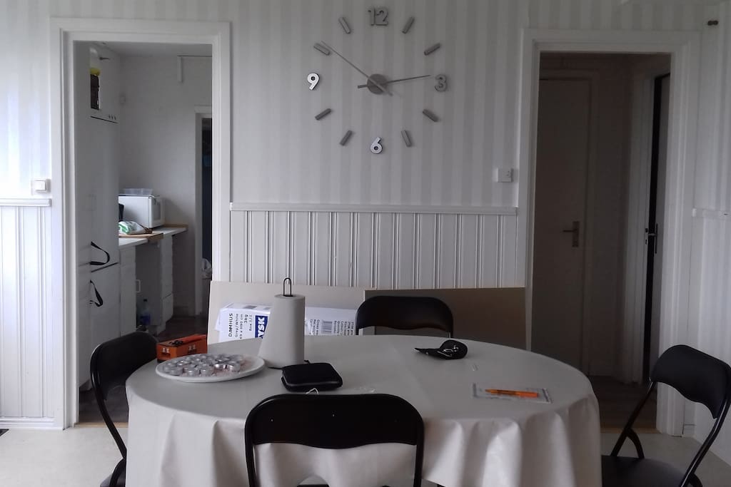 Dinner / breakfast area