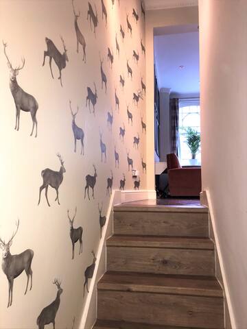 Lovely, spacious maisonette in the heart of Fulham gallery image 4