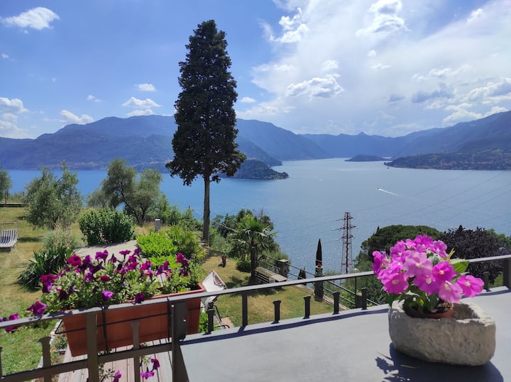 Varenna Castle House Terrace Lake View Condominiums for Rent in