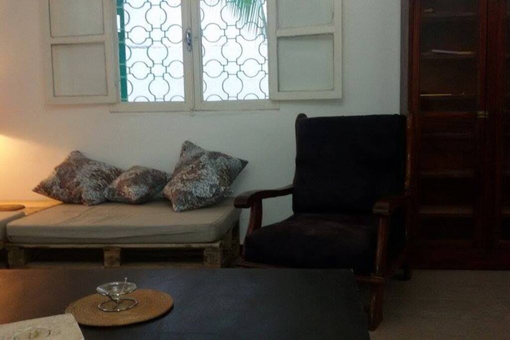 Salon