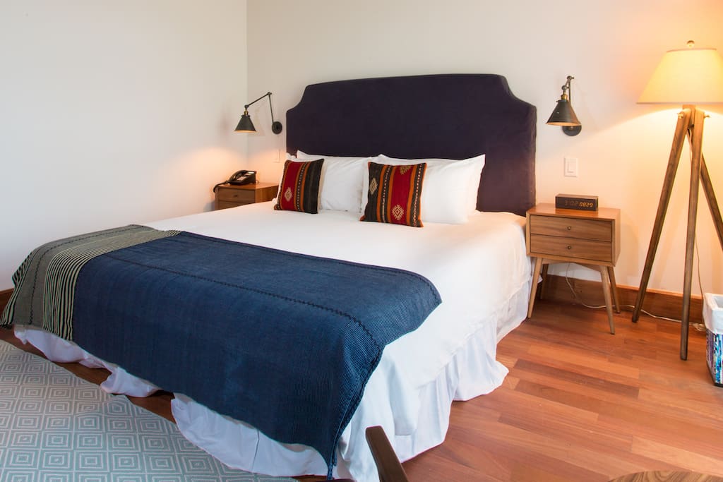 Studio king bed