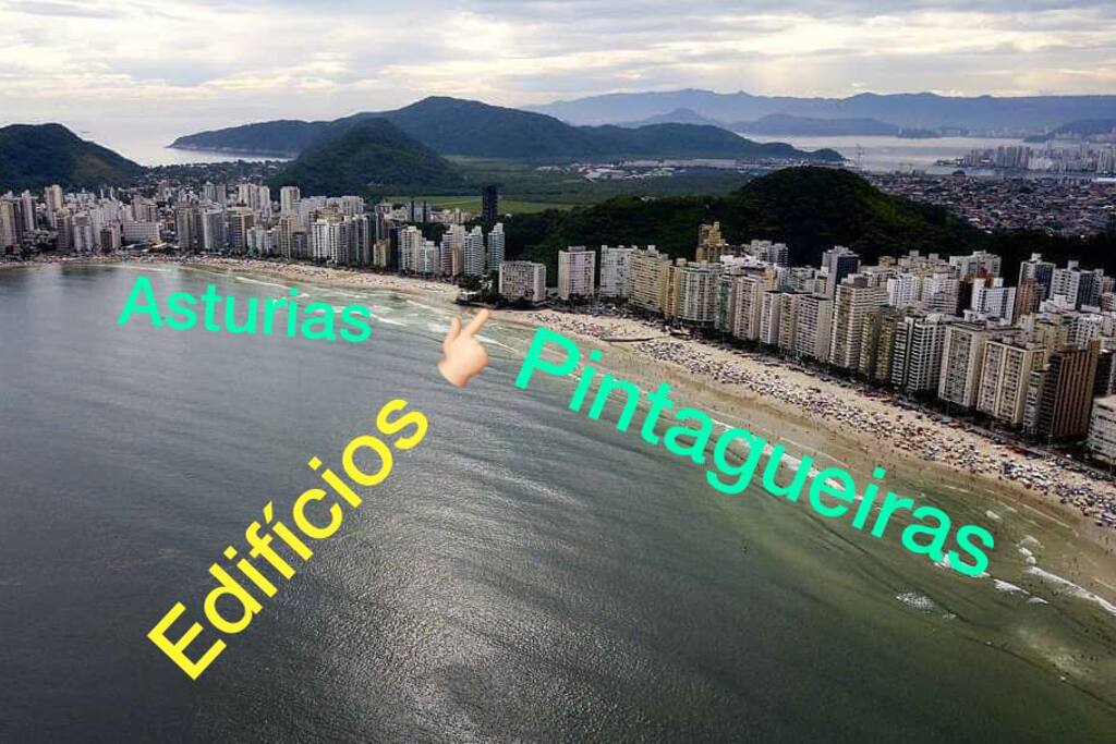 Edifício pe na areia