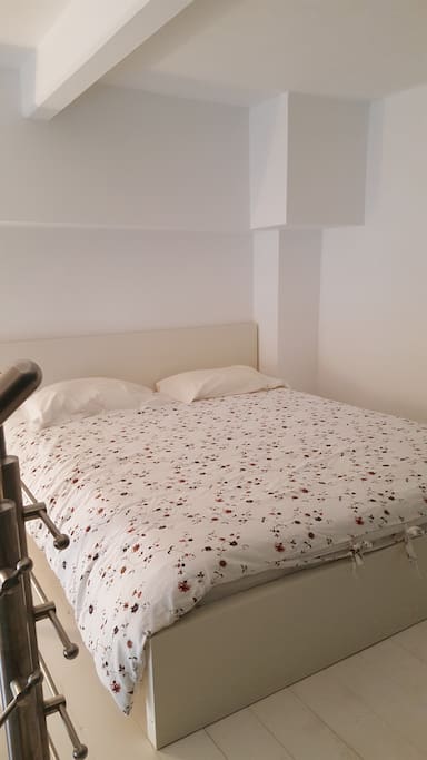 letto matrimoniale