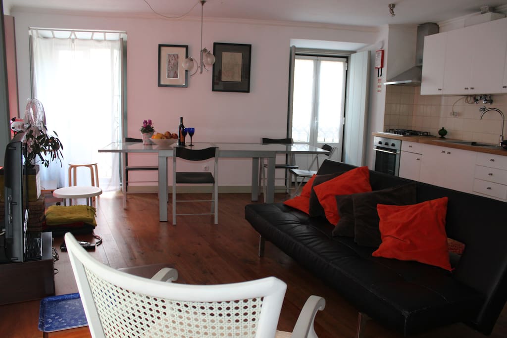 The living room/Kitchette