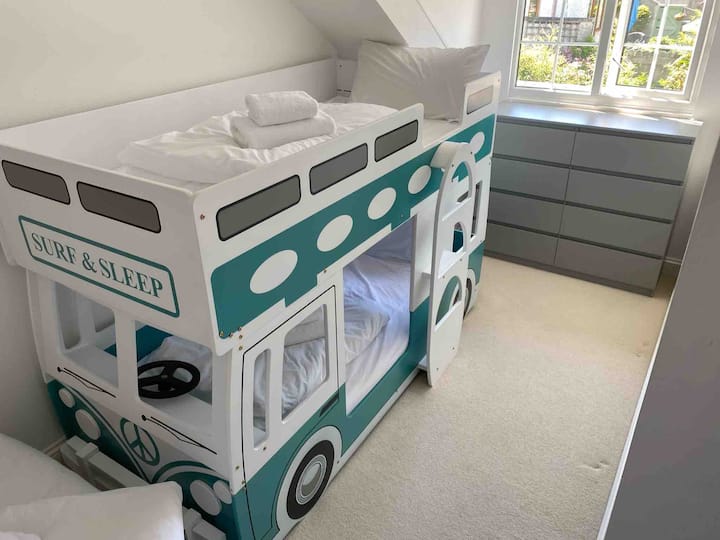 Bedroom 3 Second Floor single bunk beds 