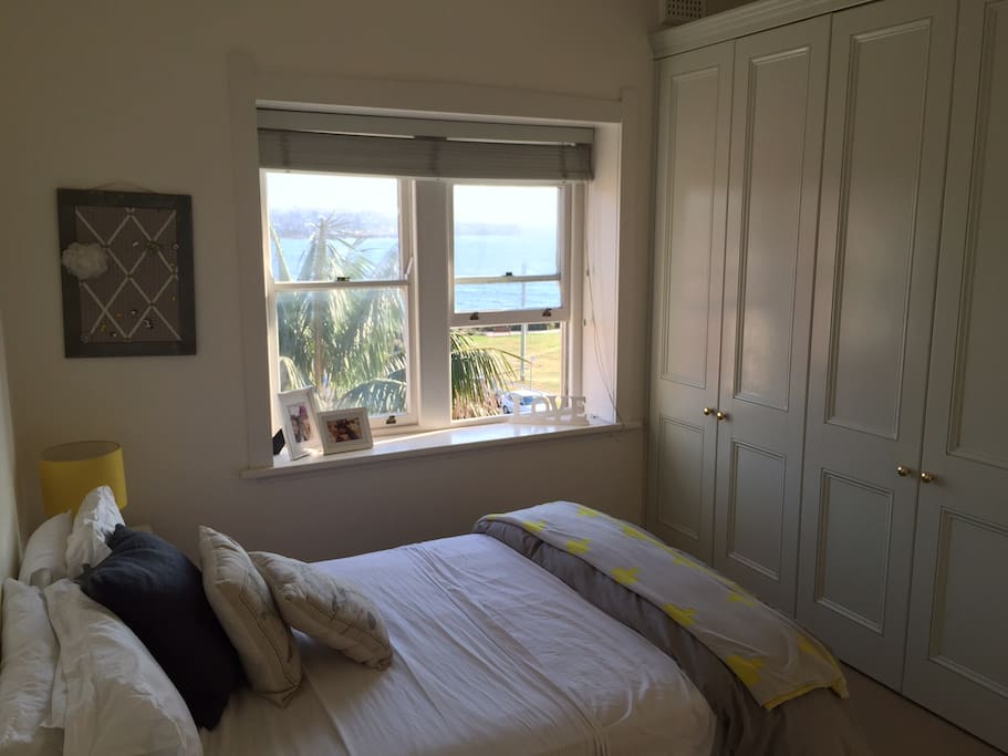 Large bedroom with built-ins